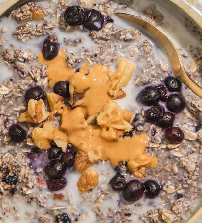 Blueberry Walnut Superfood Oat Cup with Collagen